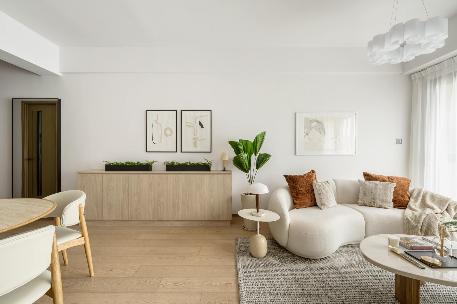 John’s Modern Scandi Apartment